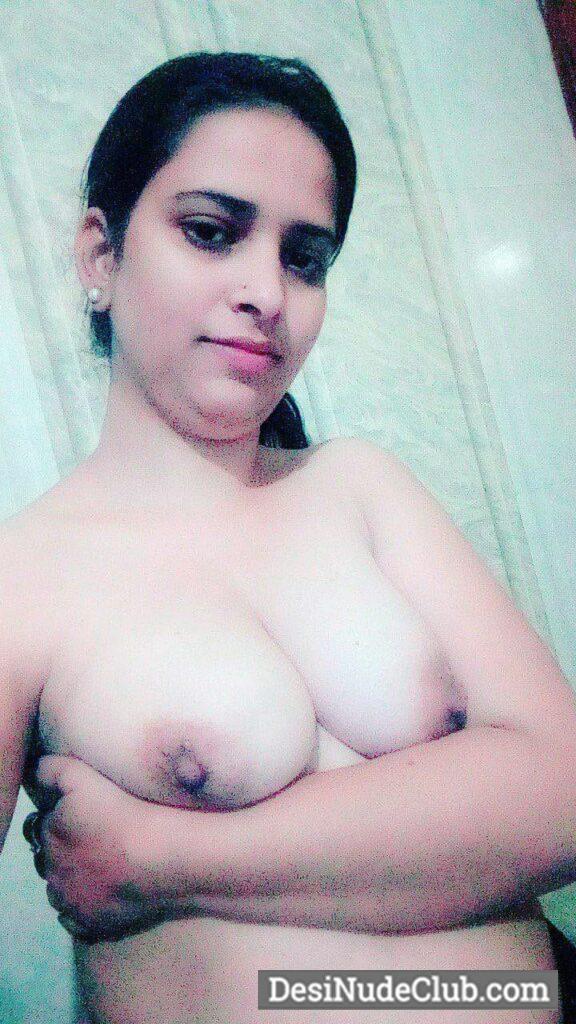 Indian Housewife Sex Relationship Nude Pics 12 yummy busty lady