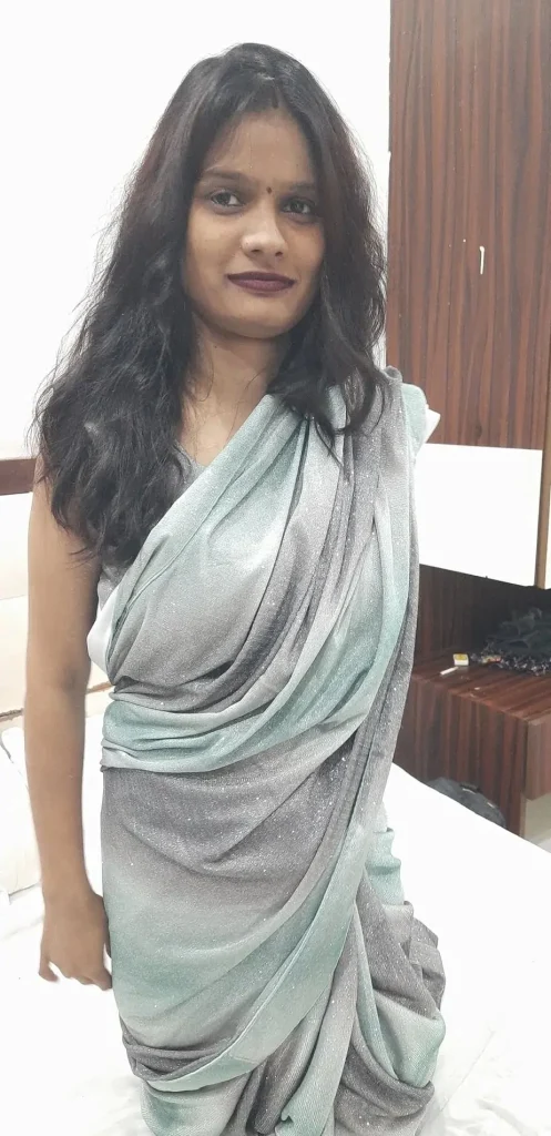 Hot Indian Wife ke Saree me Nange Images Hot Antarvasna Photos11.jpg 1