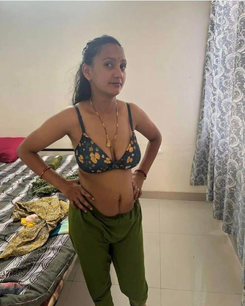 janavi bhabhi nude pics desi indian desinudeclub 10