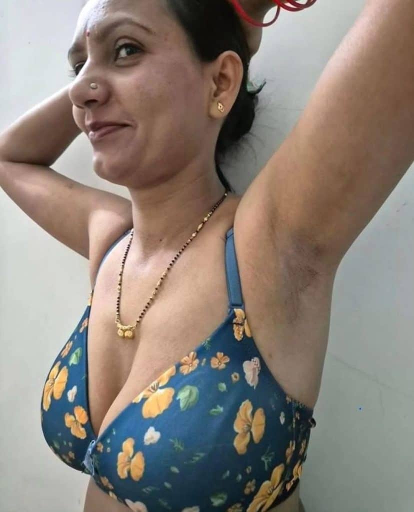 janavi bhabhi nude pics desi indian desinudeclub 42