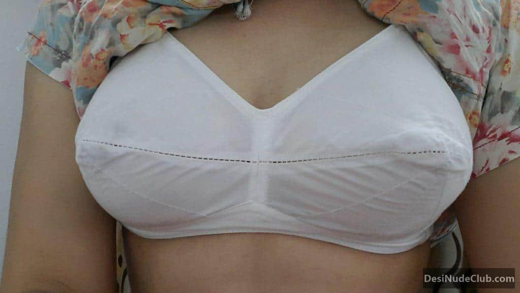 Mallu amrutha Nude pics | My mallu wife User Send Images | Nude Pics 21 500013300920 416363