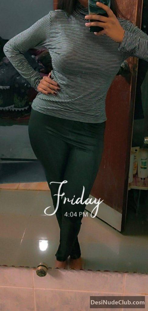 Hot NRI girl Nude Selfies and big boobs pics Collection 20 Hot NRI Desi girl nude selfies and soapy big boobs pics 043 19