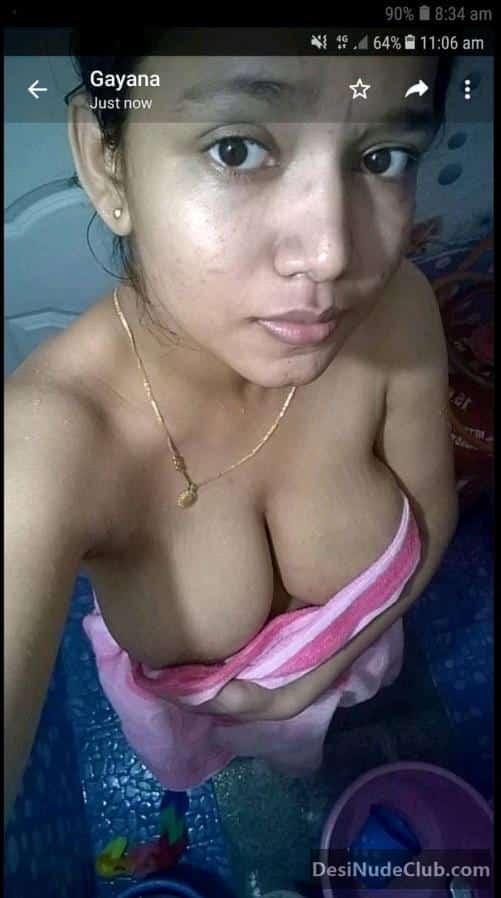 Young Girl Big Boobs Popping In Bath Towel 2 boobs jumping out of her towel