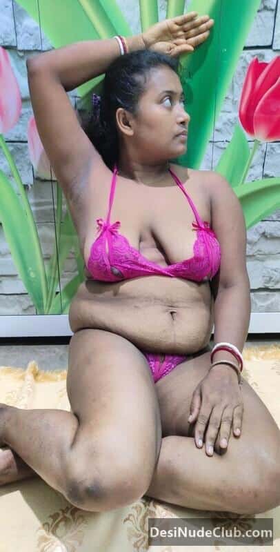 bengali chubby girl showing nude 5