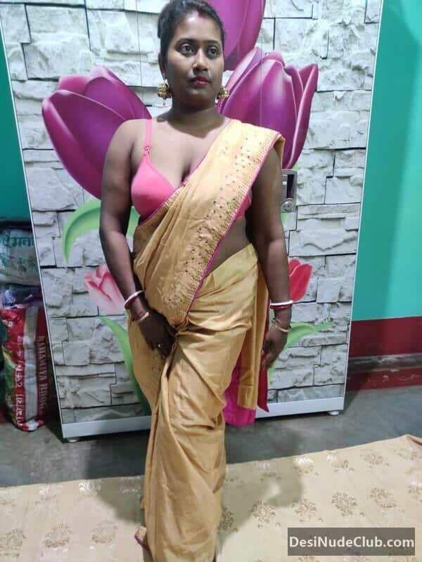 bengali chubby girl showing nude with boobs